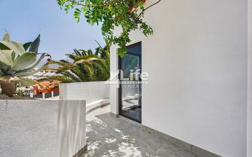 Property slide 15