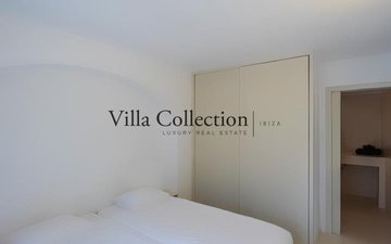 Property slide 32