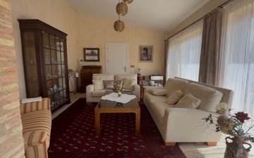 Property slide 40