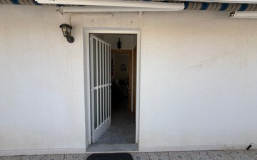 Property slide 32