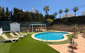 Property slide 24