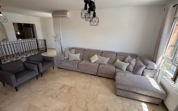 Property slide 7