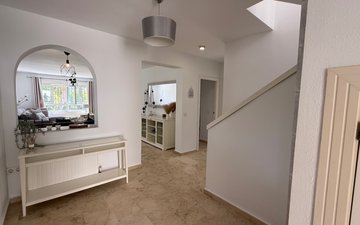 Property slide 14