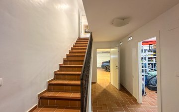 Property slide 44