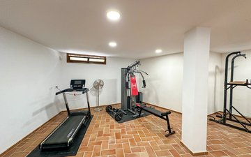 Property slide 50