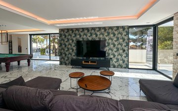 Property slide 36