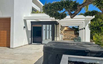 Property slide 23
