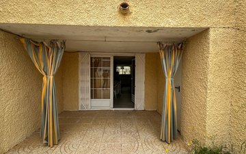 Property slide 39