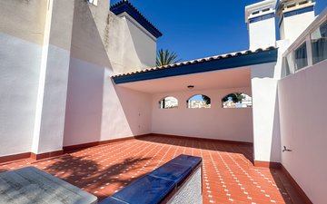 Property slide 32