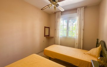 Property slide 18