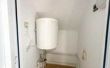 Property slide 14
