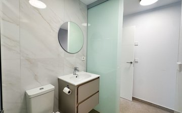 Property slide 21