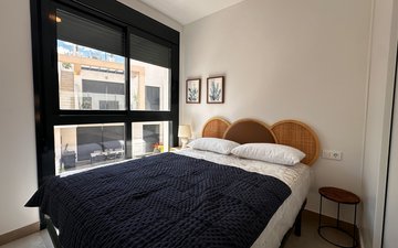 Property slide 10