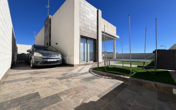 Property slide 41