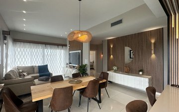 Property slide 6