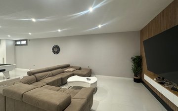 Property slide 28