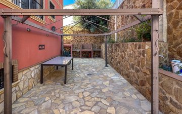 Property slide 37