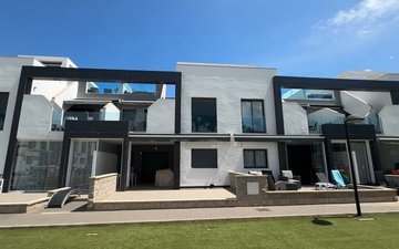 Property slide 31
