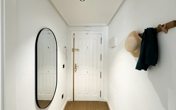Property slide 25