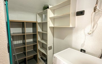 Property slide 22