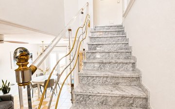 Property slide 20