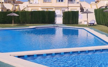 Property slide 17