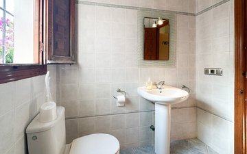 Property slide 35