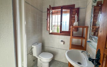 Property slide 33