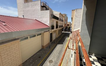 Property slide 23