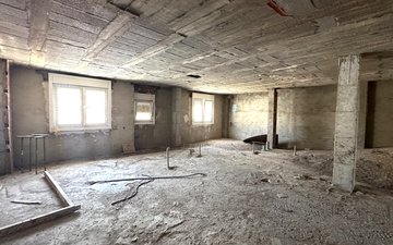 Property slide 35