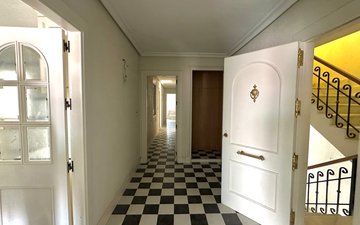 Property slide 10