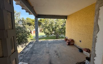 Property slide 22