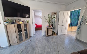 Property slide 20