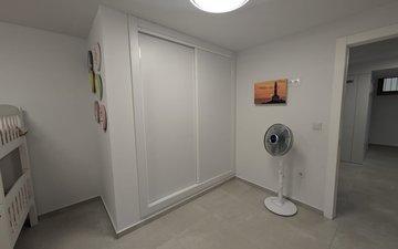 Property slide 31