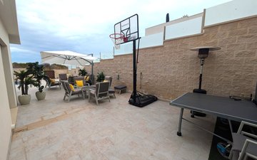 Property slide 6