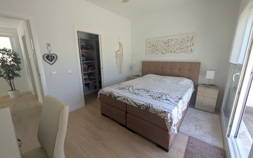 Property slide 19
