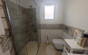 Property slide 30