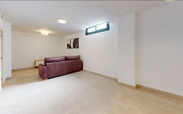 Property slide 21