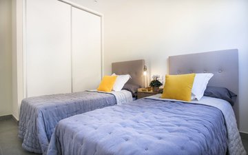 Property slide 19