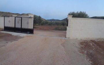 Property slide 40