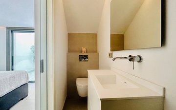 Property slide 31