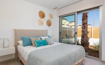 Property slide 19