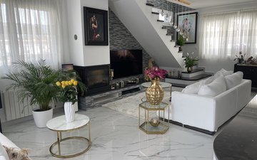 Property slide 8