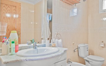 Property slide 14