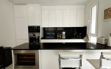 Property slide 10