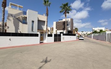 Property slide 25