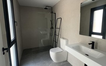 Property slide 16