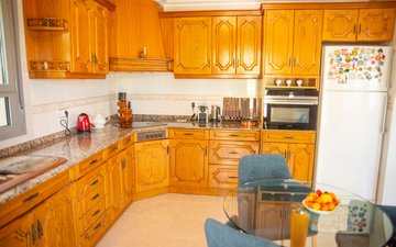 Property slide 10