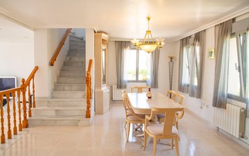 Property slide 14