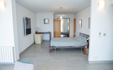Property slide 21